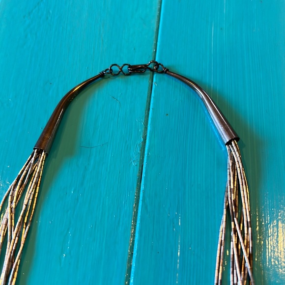 Vintage liquid silver malachite 10 strand necklace artist marked sterling .925 - Picture 4 of 10